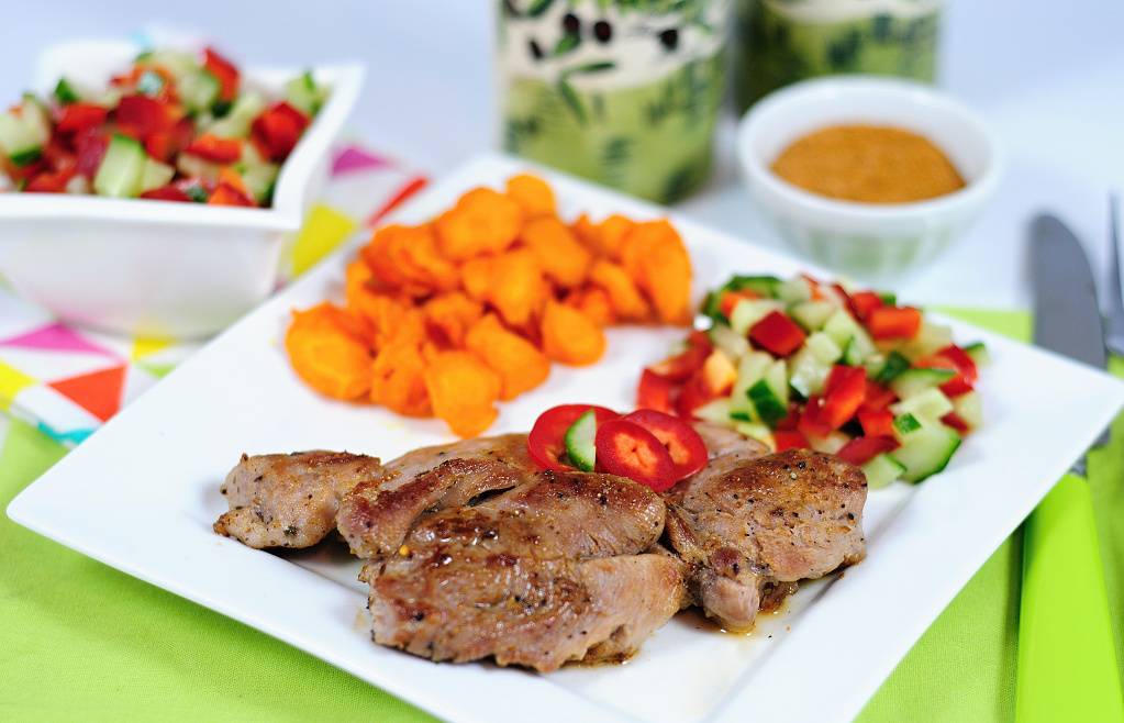 Morčací steak s mrkvovými chipsy
