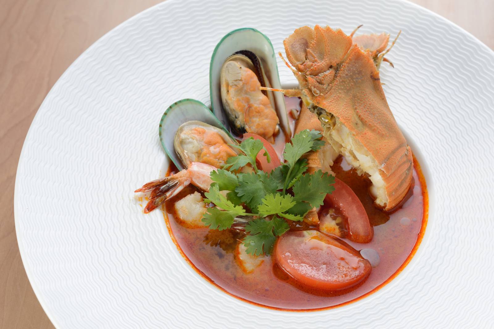 Thajská polievka s morskými plodmi